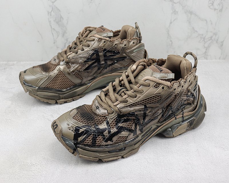 Balenciaga Runner "Brown/Graffiti" фото № 5