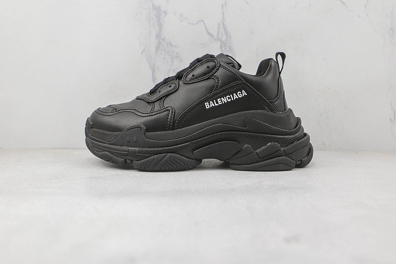 Balenciaga Triple S "Void Black" фото № 2