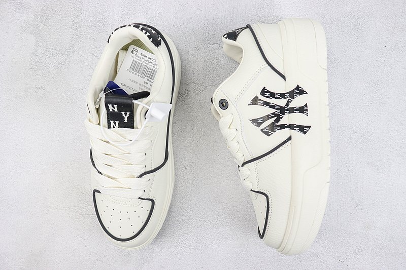 New York Yankees x MLB Chunky Liner "White/Black" фото № 7