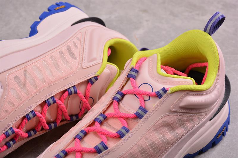 Moncler Trailgrip Lite "Pink/Blue" фото № 8