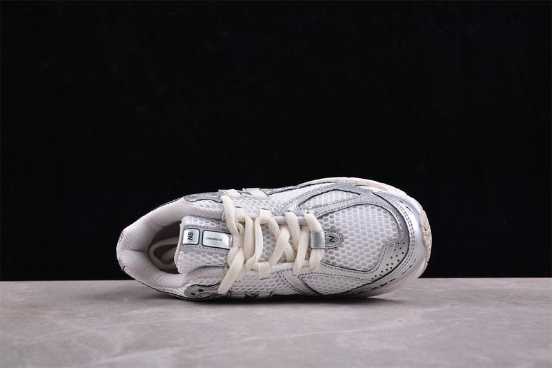 New Balance 1906R "Silver Metalic" фото № 9