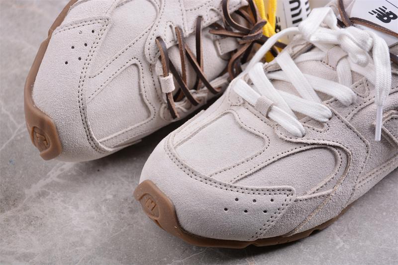 Miu Miu x New Balance 530 "Soft Taupe" фото № 4
