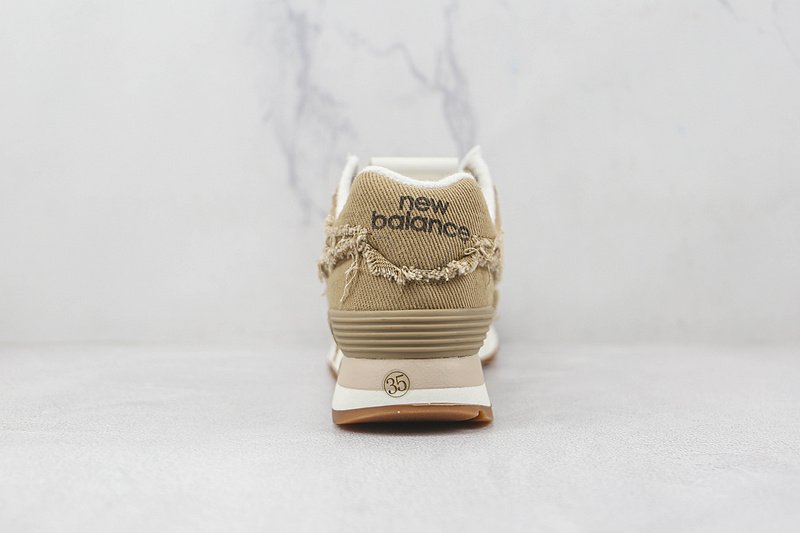 Miu Miu x New Balance 574 "Beige" фото № 9