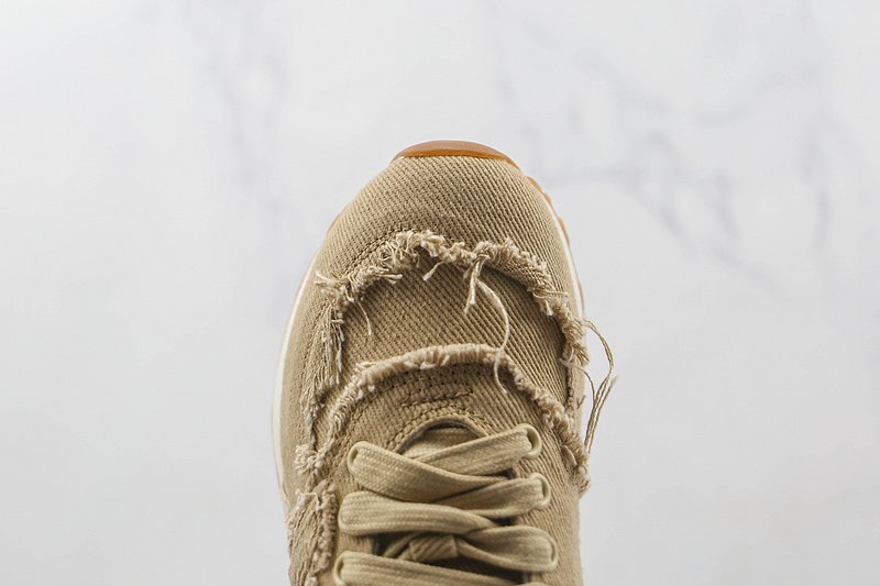 Miu Miu x New Balance 574 "Beige" фото № 4