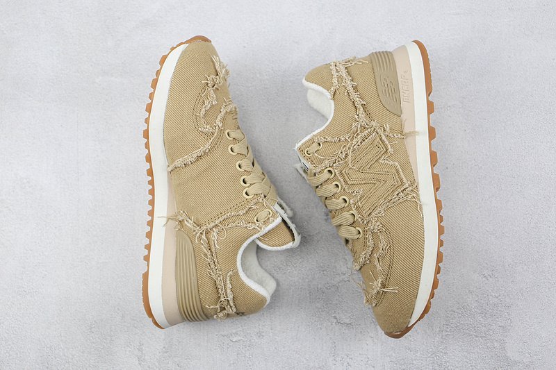 Miu Miu x New Balance 574 "Beige" фото № 7