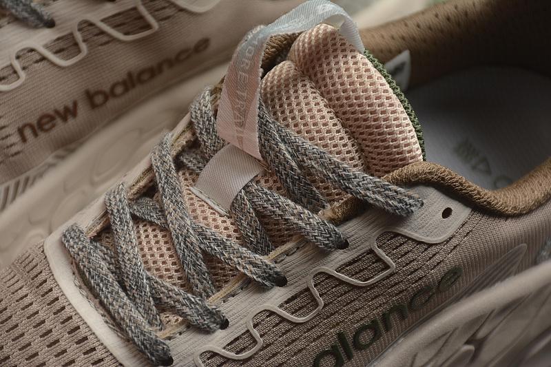 New Balance Fresh Foam X More Trail V3 "Sage Dune" фото № 4