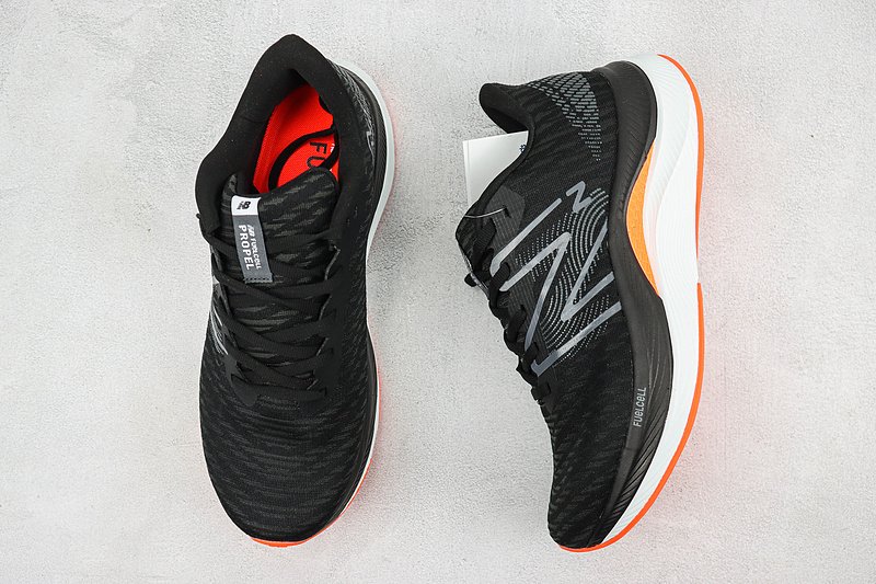 New Balance FuelCell Propel V4 "Black/Orange Foot/White" фото № 6