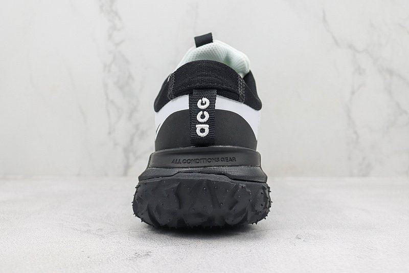 Nike ACG Mountain Fly 2 Low "Black/White" фото № 9