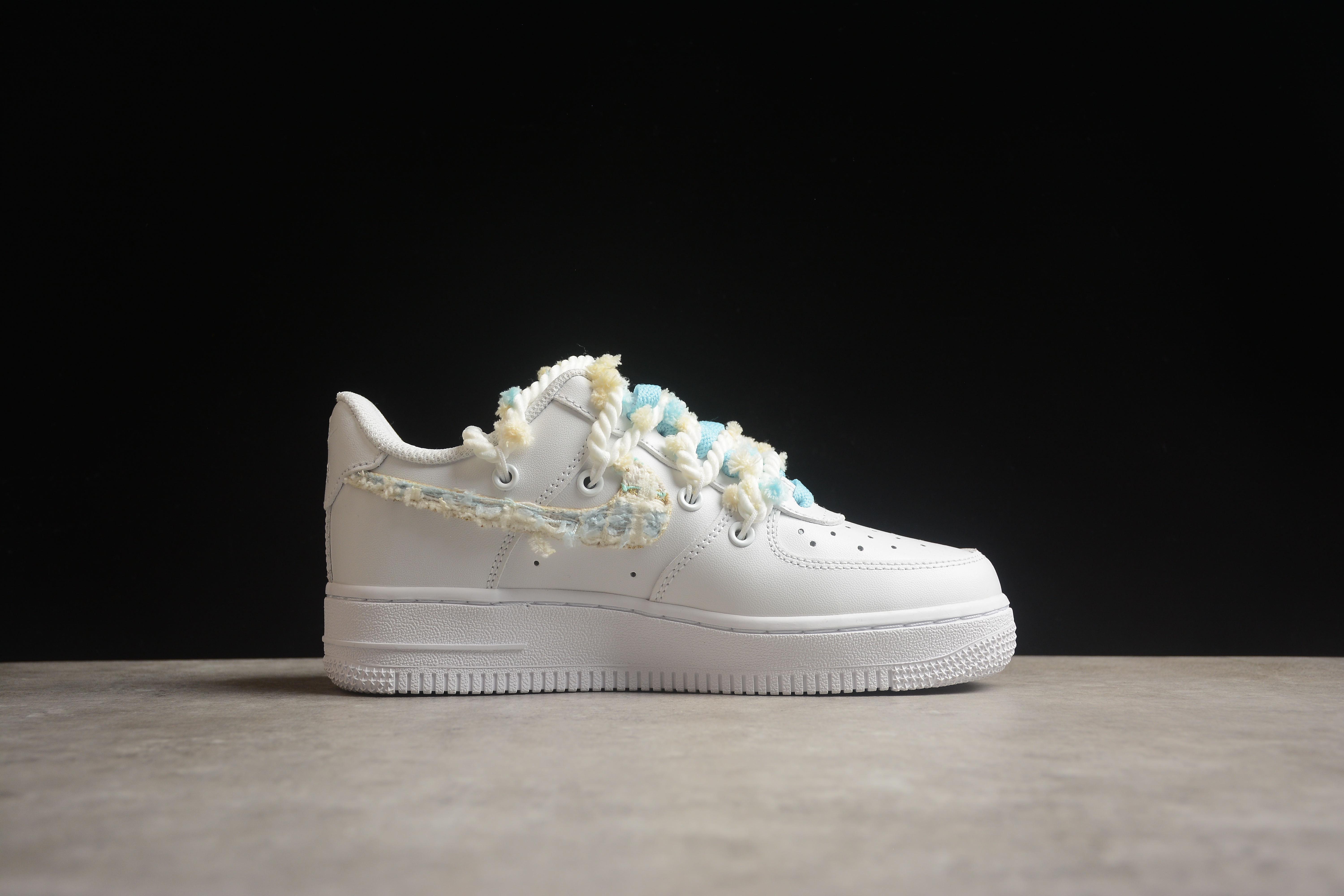 Nike Air Force 1 Low "White/Sky Blue" фото № 2