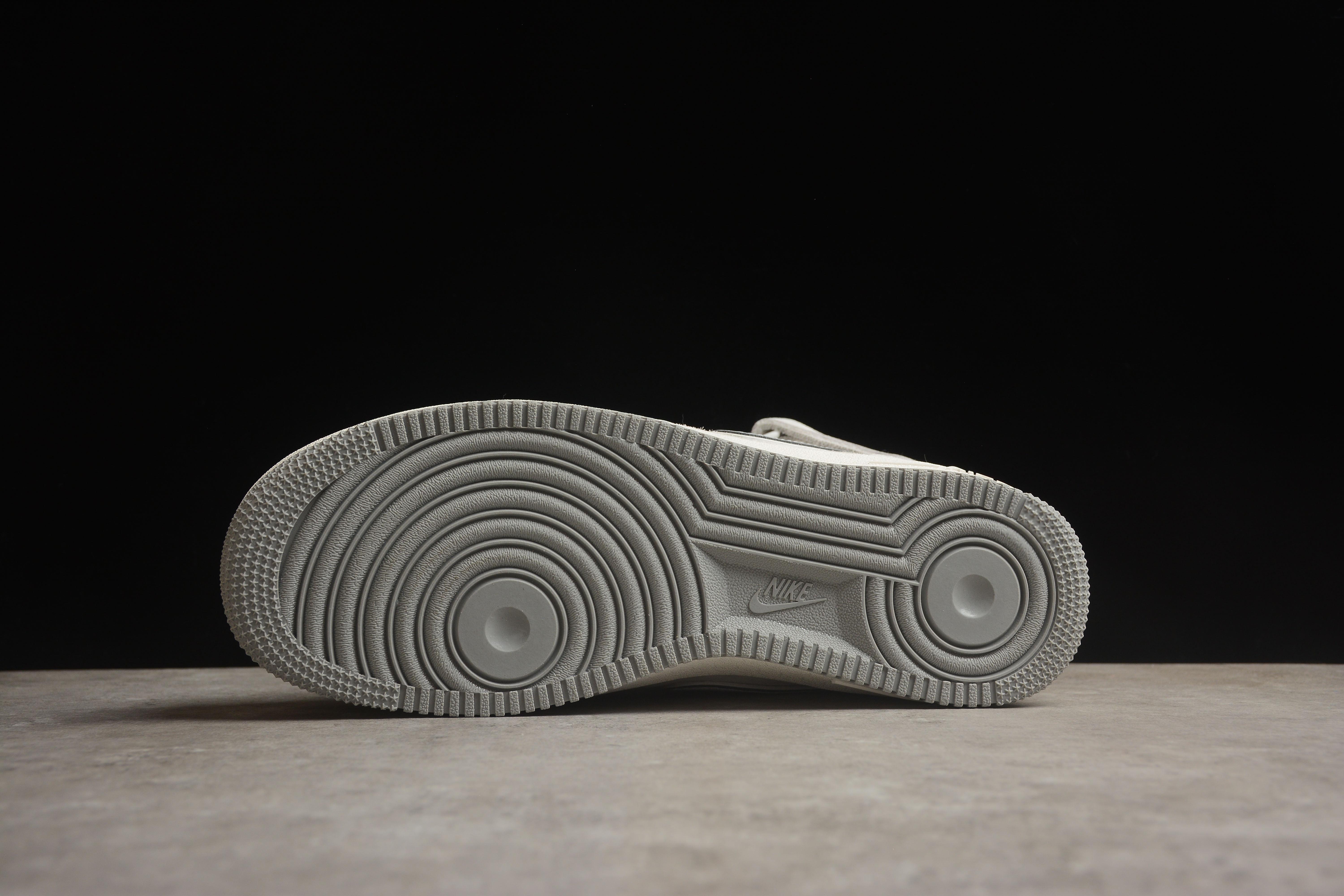 Nike Air Force 1 Mid "Grey/Gold/White" фото № 4