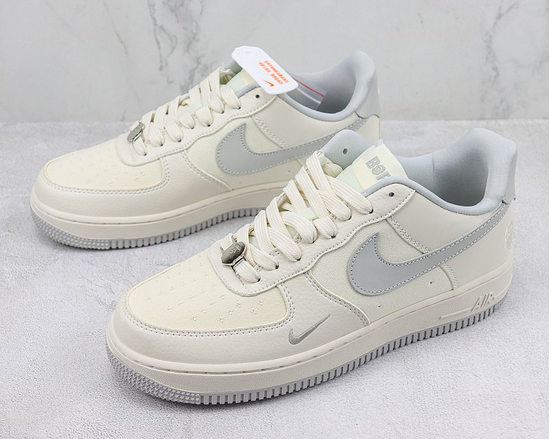 A Bathing Ape x Nike Air Force 1 Low "Off White/Light Grey/Silver" фото № 5