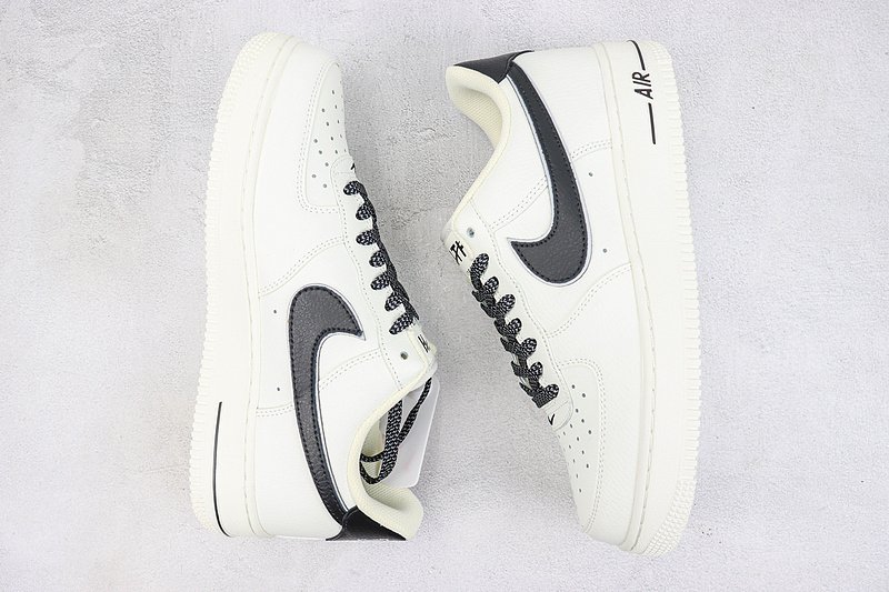 NYC x Nike Air Force 1 Low "White/Black" фото № 7
