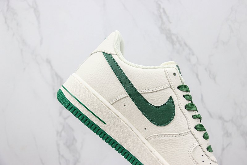 The North Face x Nike Air Force 1 Low "Wheat White/Pine Green" фото № 3