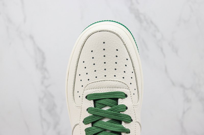 The North Face x Nike Air Force 1 Low "Wheat White/Pine Green" фото № 4