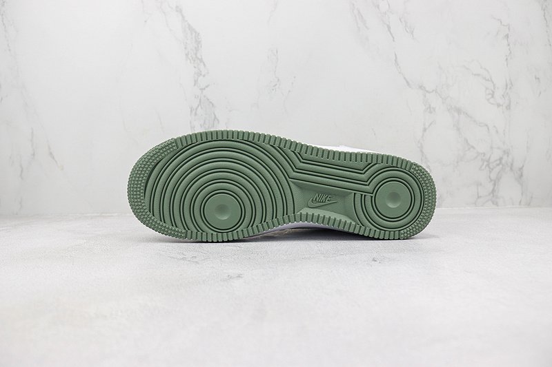 Louis Vuitton x Nike Air Force 1 Low "White/Olive" фото № 8