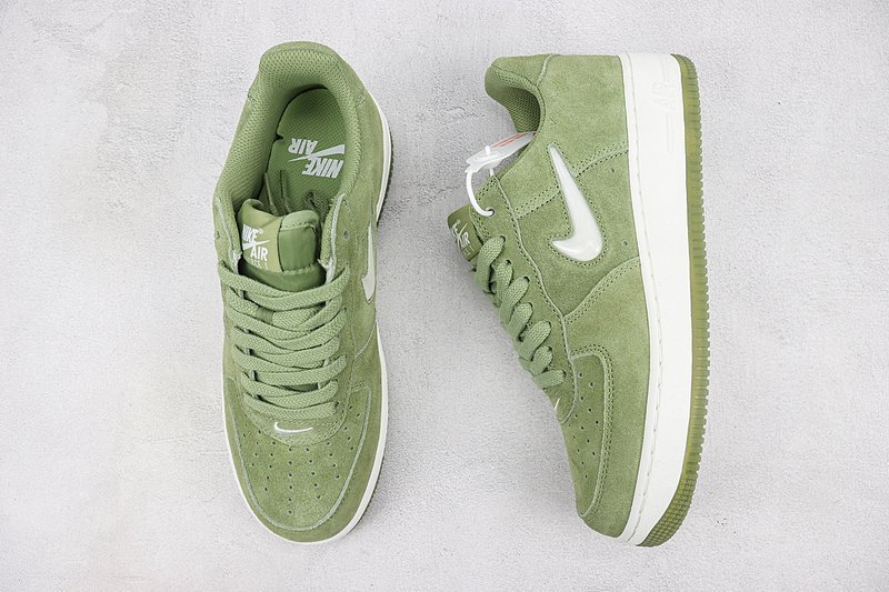 Nike Air Force 1 Low "Oil Green/Summit White" фото № 6