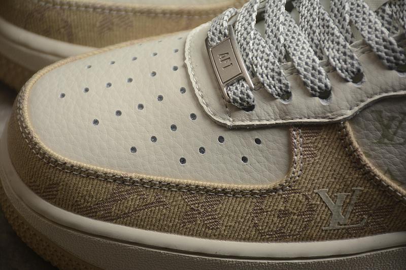 Louis Vuitton x Nike Air Force 1 "Desert Canvas" фото № 3