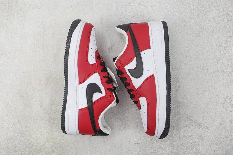 Nike Air Force 1 Low GS "Team Red" фото № 6