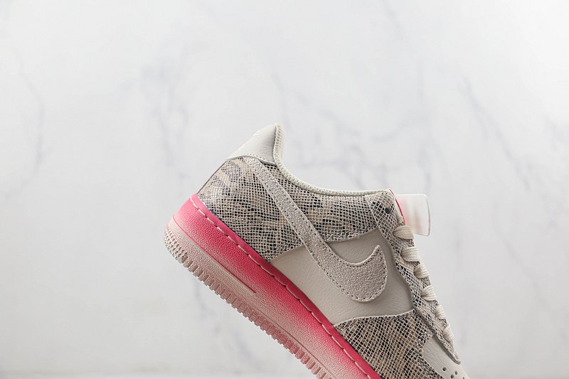 Nike Air Force 1 Low "Snakeskin" фото № 3