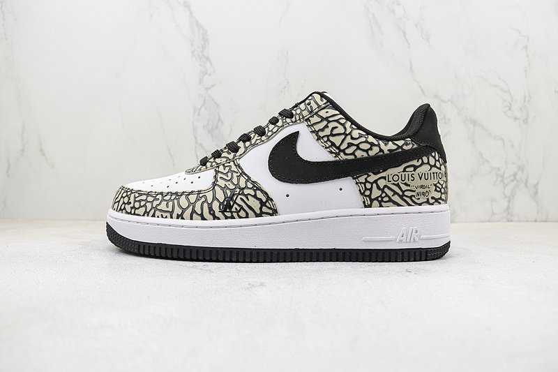 Nike Air Force 1 07 Low LV "Brown Khaki/Dark Grey" фото № 2