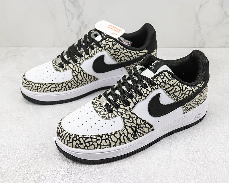 Nike Air Force 1 07 Low LV "Brown Khaki/Dark Grey" фото № 5