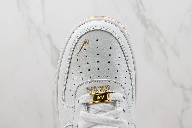 Nike Air Force 1 Low "White/Light Beige" фото № 4