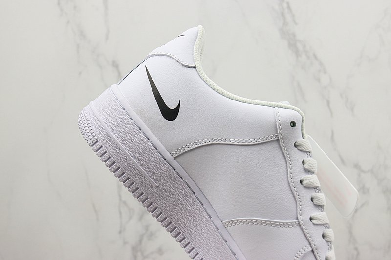 Nike Air Force 1 Low "Quadruple Swoosh" фото № 3