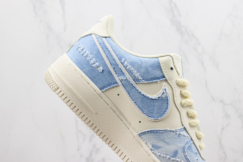 Nike Air Force 1 Low "Denim Hole Silk" фото № 3