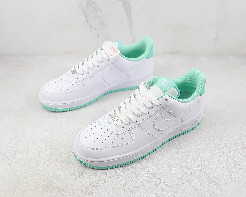 Nike Air Force 1 Low "White/Light Menta" фото № 5