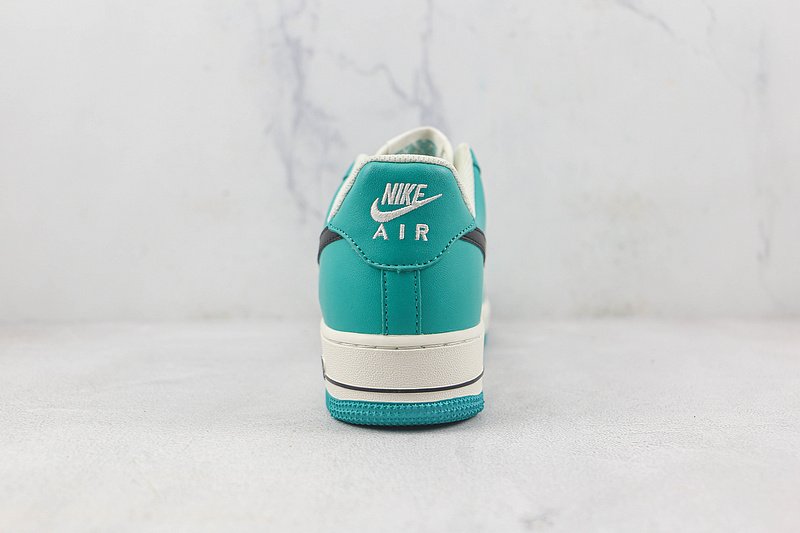 Nike Air Force 1 Low "Green Lake/Bridge Black" фото № 9