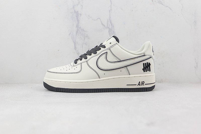 Undefeated x Nike Air Force 1 "Beige/Black 3M" фото № 2