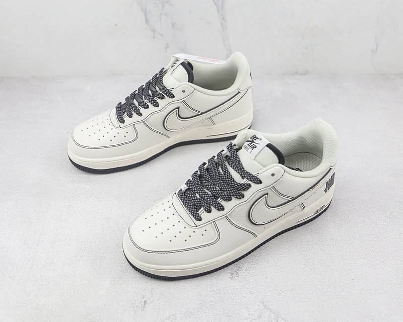 Undefeated x Nike Air Force 1 "Beige/Black 3M" фото № 5