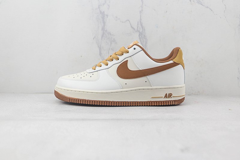 Nike Air Force 1 Low "White/Clay Brown" фото № 2