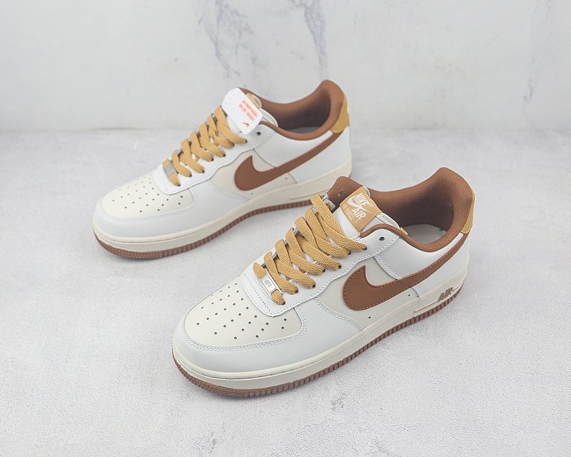 Nike Air Force 1 Low "White/Clay Brown" фото № 5