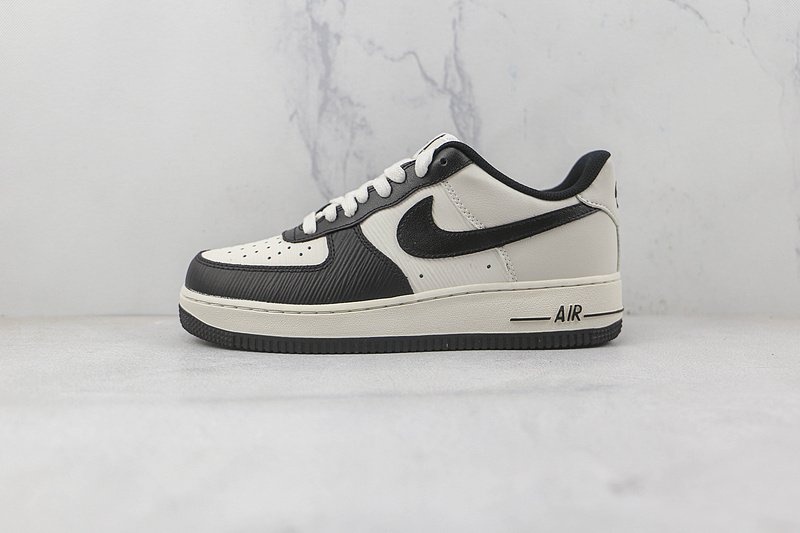 Nike Air Force 1 Low "Wood Grain Print" фото № 2