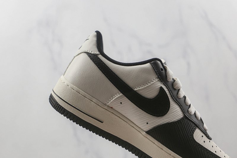Nike Air Force 1 Low "Wood Grain Print" фото № 3