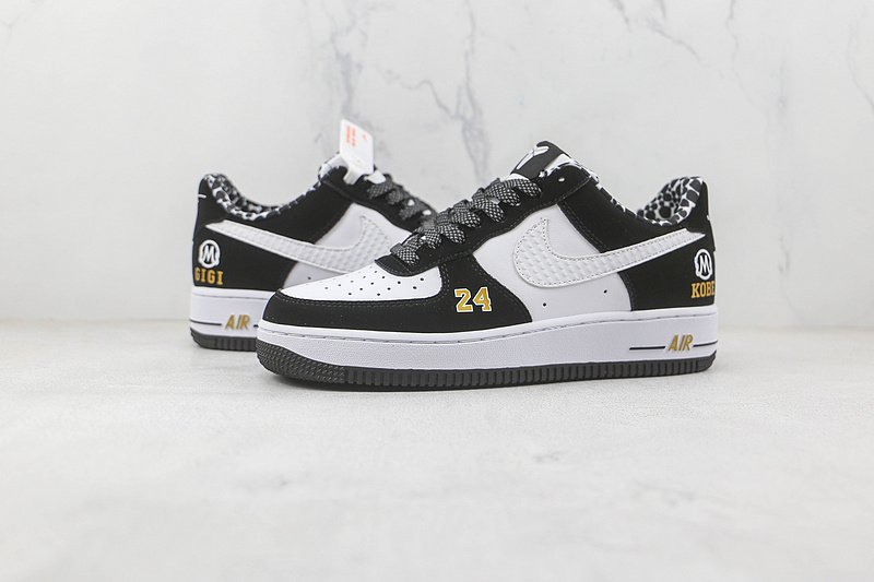 Nike Air Force 1 Low "Kobe White/Black/Metallic Gold" фото № 2