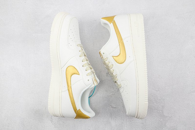 Nike Air Force 1 Low "Platinum Gold" фото № 7