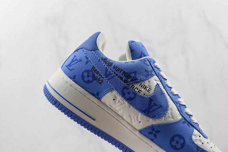Louis Vuitton x Nike Air Force 1 Low "Blue/White" фото № 3