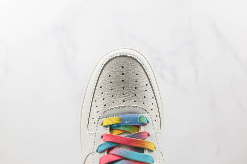 Nike Air Force 1 07 Low "Bubble Gum" фото № 3
