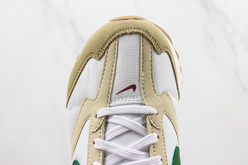 Nike Air Max Dawn "Khaki Gorge Green" фото № 3