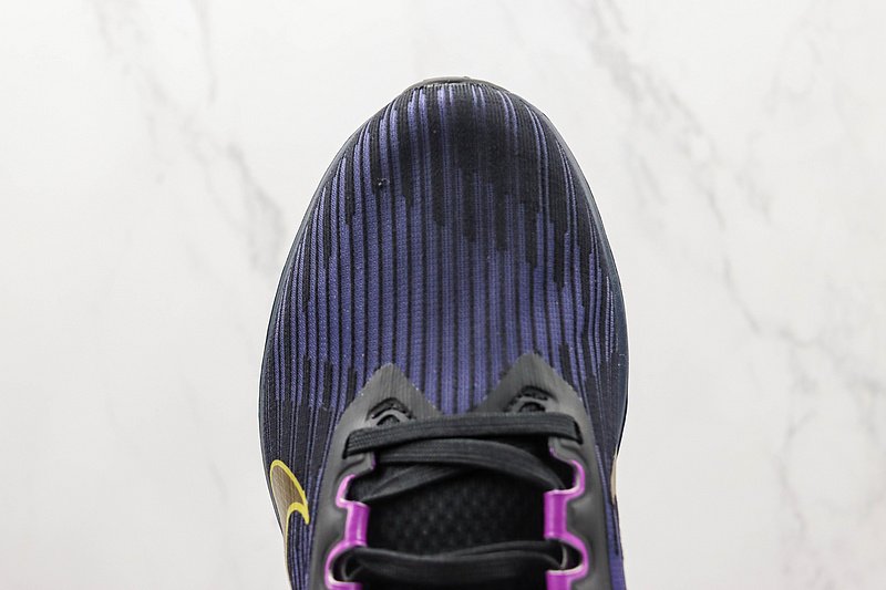 Nike Air Zoom Winflo 9 "Black/Gold Suede/Blackened Blue" фото № 3