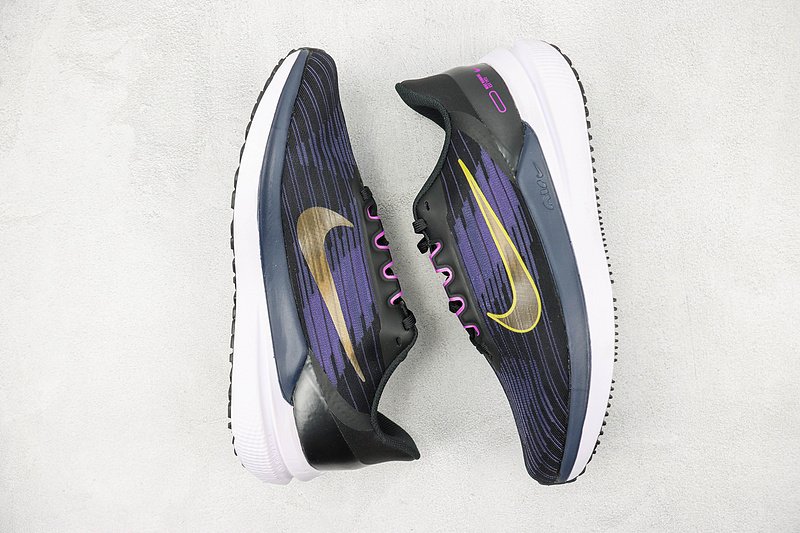 Nike Air Zoom Winflo 9 "Black/Gold Suede/Blackened Blue" фото № 5