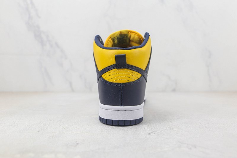 Nike Dunk High "Michigan" фото № 9