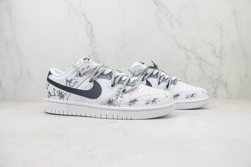 Nike Dunk Low "White Stork/Black Swoosh" фото № 6