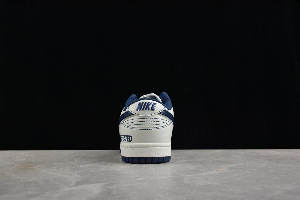 Undefeated x Nike SB Dunk Low "White/Blue" фото № 5