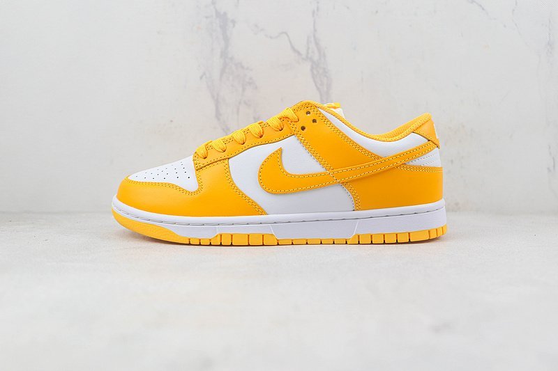 Nike SB Dunk Low "Peach Cream" фото № 2