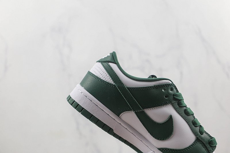 Nike Dunk Low "Varsity Green/Michigan State" фото № 4