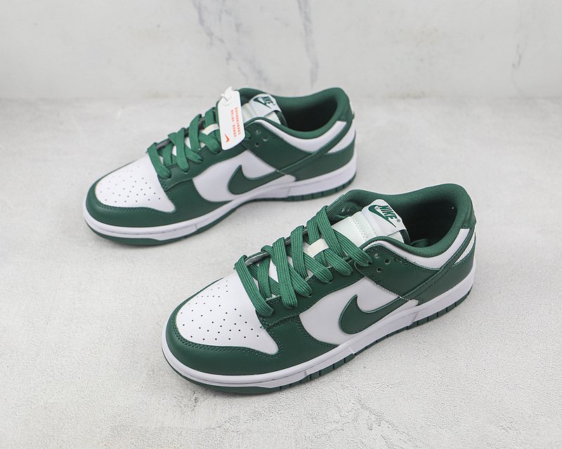Nike Dunk Low "Varsity Green/Michigan State" фото № 5