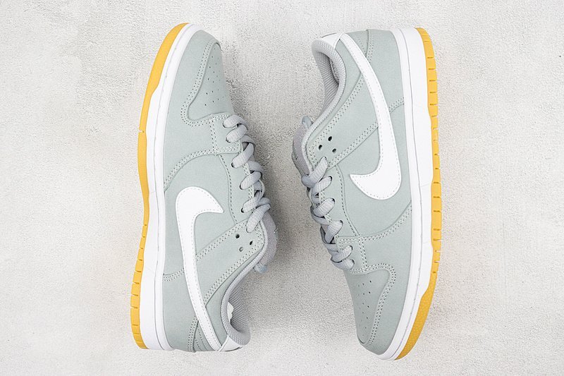 Nike SB Dunk Low "Grey/Gum" фото № 7